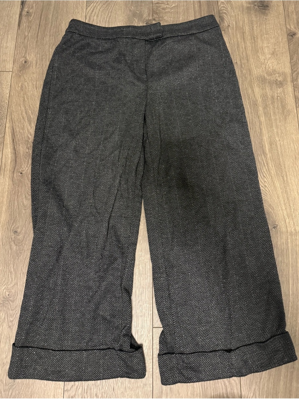 New York & Company Charcoal Herringbone Wide-Leg Pants cropped